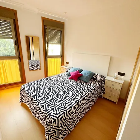 アパート Edificio Habitat En A 50 Metros De Silgar Con Parking *