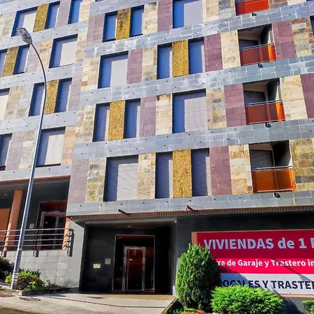 Edificio Habitat En A 50 Metros De Silgar Con Parking サンシェンショ